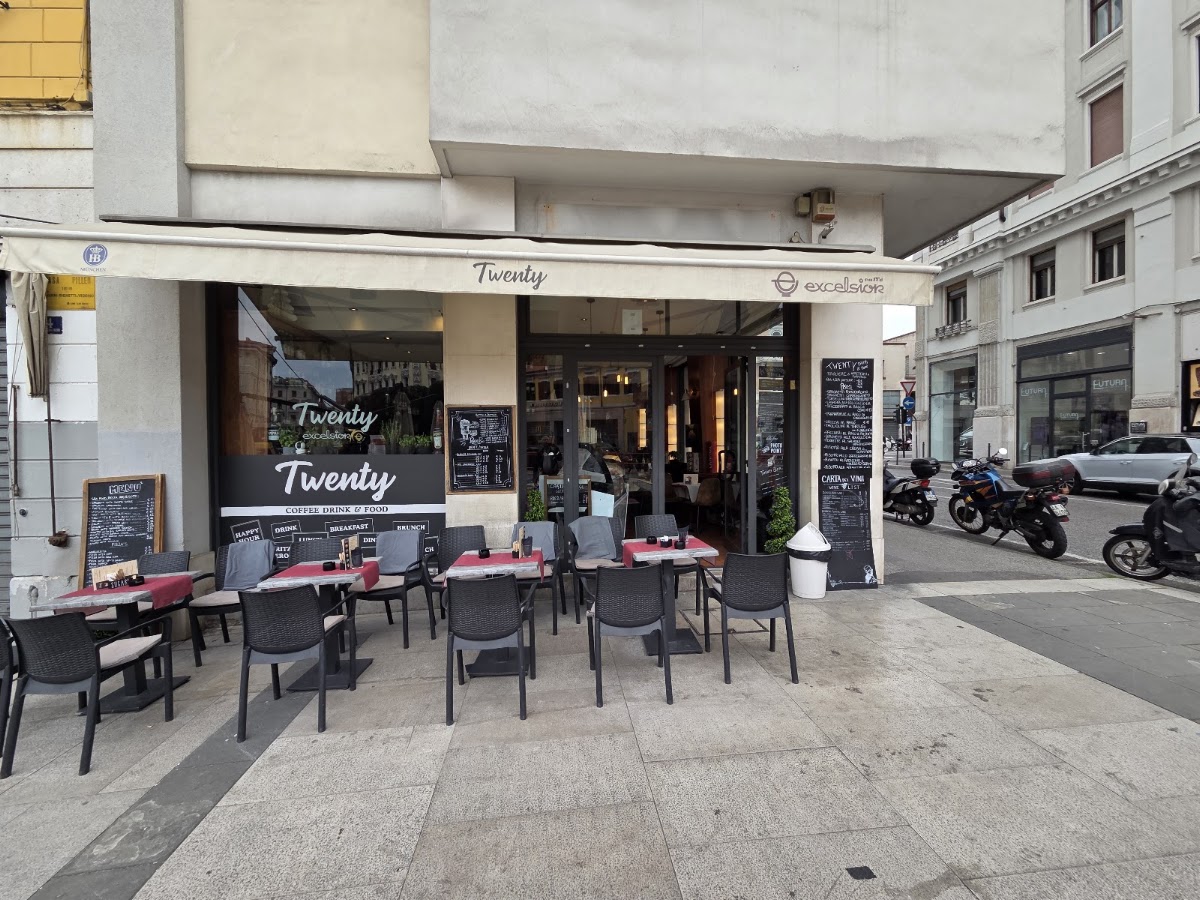 Bar Twenty — foto 1